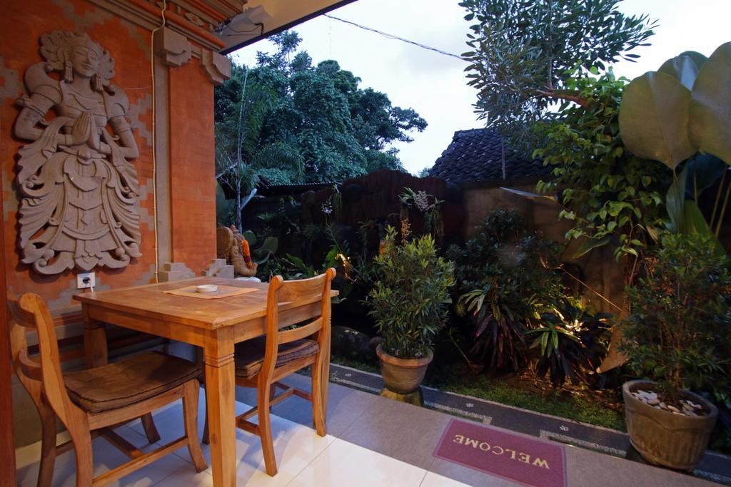 Loris Homestay Ubud Eksteriør billede